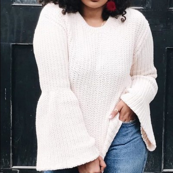 Forever 21 Sweaters - Vanilla Chenille Trumpet Sleeve Sweater